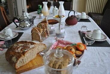 مبيت وإفطار Villa Hortebise
