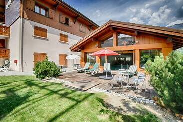 هتل Chalet Hôtel Des 2 Gares