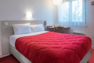 هتل Hôtel Le Relais Porte Des Alpes