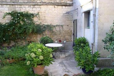هتل La Maison De Sophie