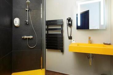 هتل Logis Hôtel La Chaize