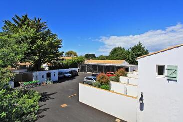 هتل Logis Hôtel La Chaize