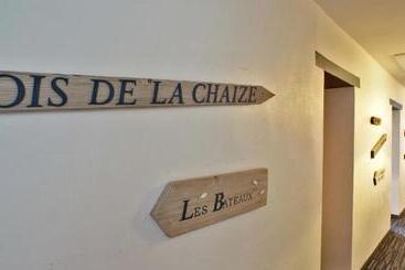 هتل Logis Hôtel La Chaize