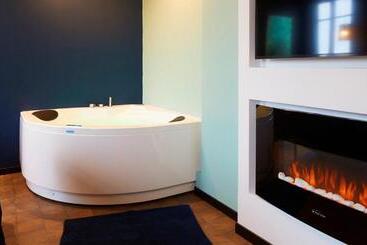 هتل Logis Hôtel La Chaize