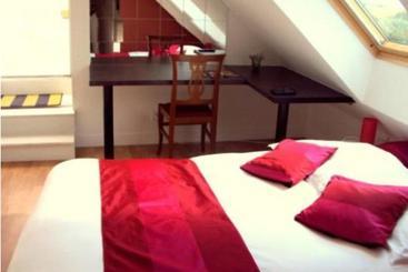 تختخواب و صبحانه Auberge An Douar