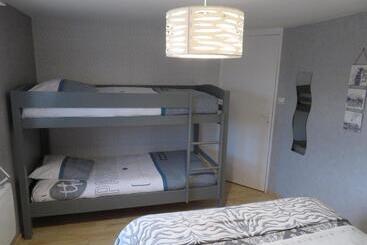 مبيت وإفطار Chambres D'hotes La Maison Neuve