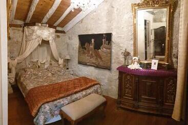 تختخواب و صبحانه La Ferme De Jeanne