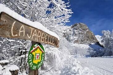 تختخواب و صبحانه La Jarbelle   Gîte Et Spa