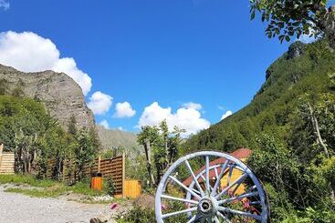 تختخواب و صبحانه La Jarbelle   Gîte Et Spa