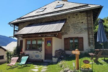 تختخواب و صبحانه La Jarbelle   Gîte Et Spa