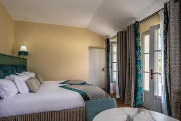 تختخواب و صبحانه Le Clos Violette Et Le 11 D Aglaé   Appart  Hôtel Design De Luxe