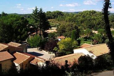 تختخواب و صبحانه Les Verveines De Vaison