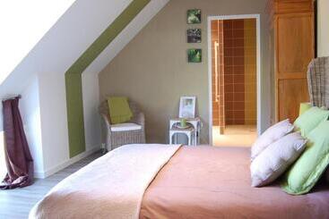 تختخواب و صبحانه Maison D Hotes & Gites Domaine De La Garaye