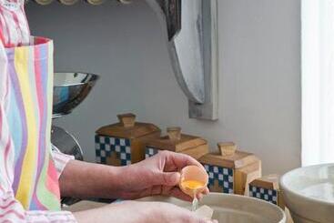 تختخواب و صبحانه Maison D Hôtes La Guérandière