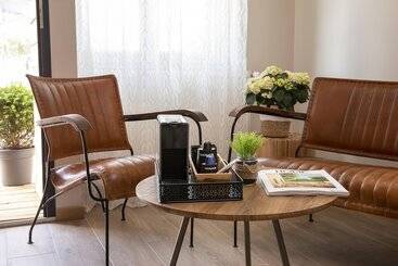 هتل Cocoon Inn