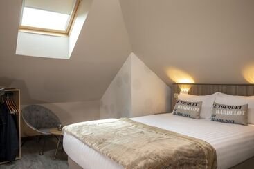 هتل Cocoon Inn