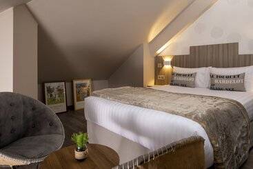 هتل Cocoon Inn