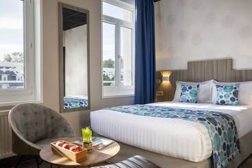 هتل Cocoon Inn