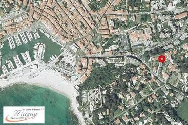 هتل Hôtel Eden Cassis   Parking Privé