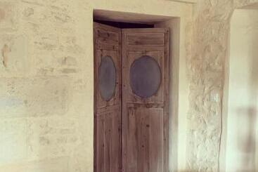 تختخواب و صبحانه Chateau Du Four De Vaux