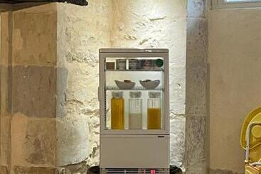 تختخواب و صبحانه Chateau Du Four De Vaux