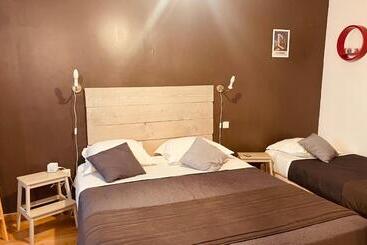تختخواب و صبحانه Hôtel U Passa Tempu