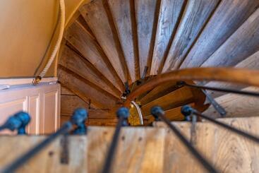 تختخواب و صبحانه La Maison Pavie