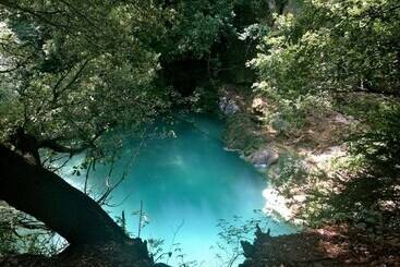 تختخواب و صبحانه Relais De L Alsou