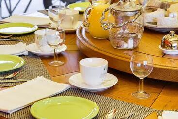 تختخواب و صبحانه Relais De L Alsou