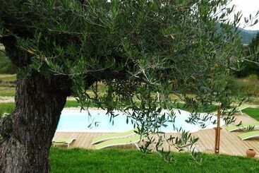 تختخواب و صبحانه Relais De L Alsou