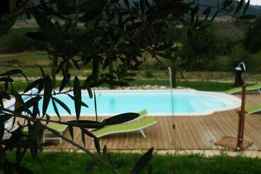 تختخواب و صبحانه Relais De L Alsou