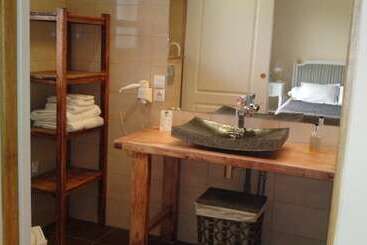 تختخواب و صبحانه Relais De L Alsou
