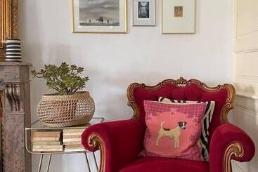 تختخواب و صبحانه Villa Tourelle