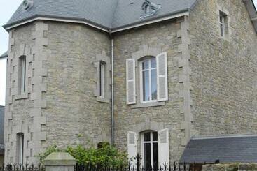 تختخواب و صبحانه Villa Tourelle