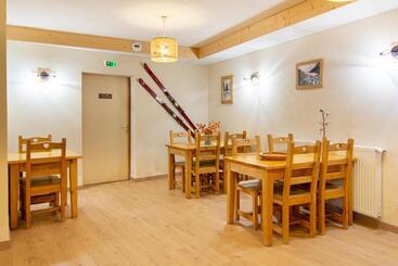 Chalet Hotel La Tarine
