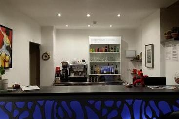 호텔 Auberge Des Toques