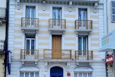 هتل Logis Hôtel Belle Etoile Vichy