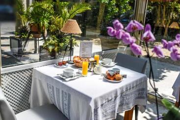 Logis Hotel & Restaurant Bergeret Sport