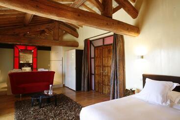 هتل Domaine De Verchant & Spa Relais & Châteaux