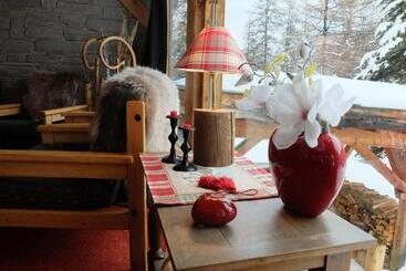 هتل Chalet Hôtel L Ecureuil