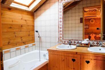 هتل Chalet Hôtel L Ecureuil