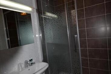 هتل Hôtel Edelweiss