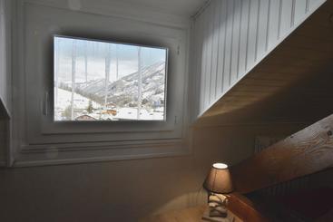 هتل Hôtel La Mayt