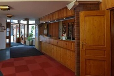 هتل Hôtel Les écrins