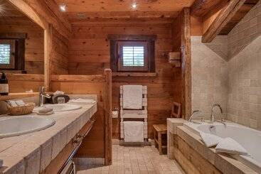 Отель Hôtel Les Servages D Armelle