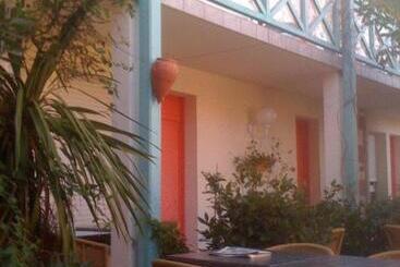 هتل Hôtel Orange Marine