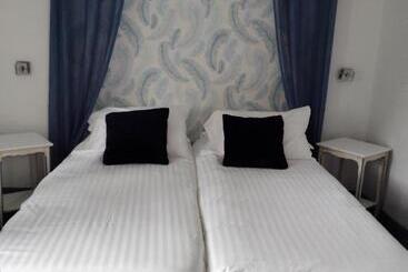 בית מלון כפרי Hôtel Picardia