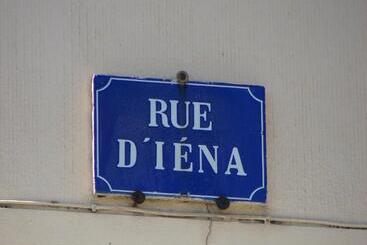 هتل Iena