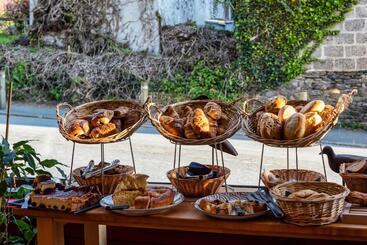 هتل La Voilerie Cancale Bord De Mer