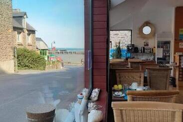 هتل La Voilerie Cancale Bord De Mer